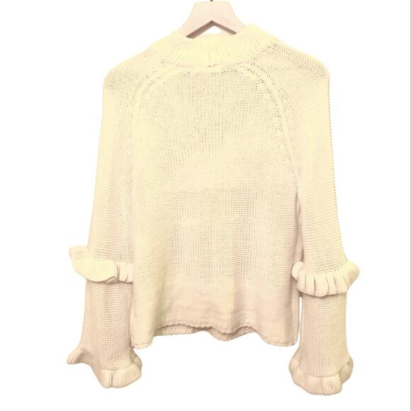 BB Dakota Cable Knit Ruffle Bell Sleeve Sweater Size Small Oversized - Picture 3 of 8